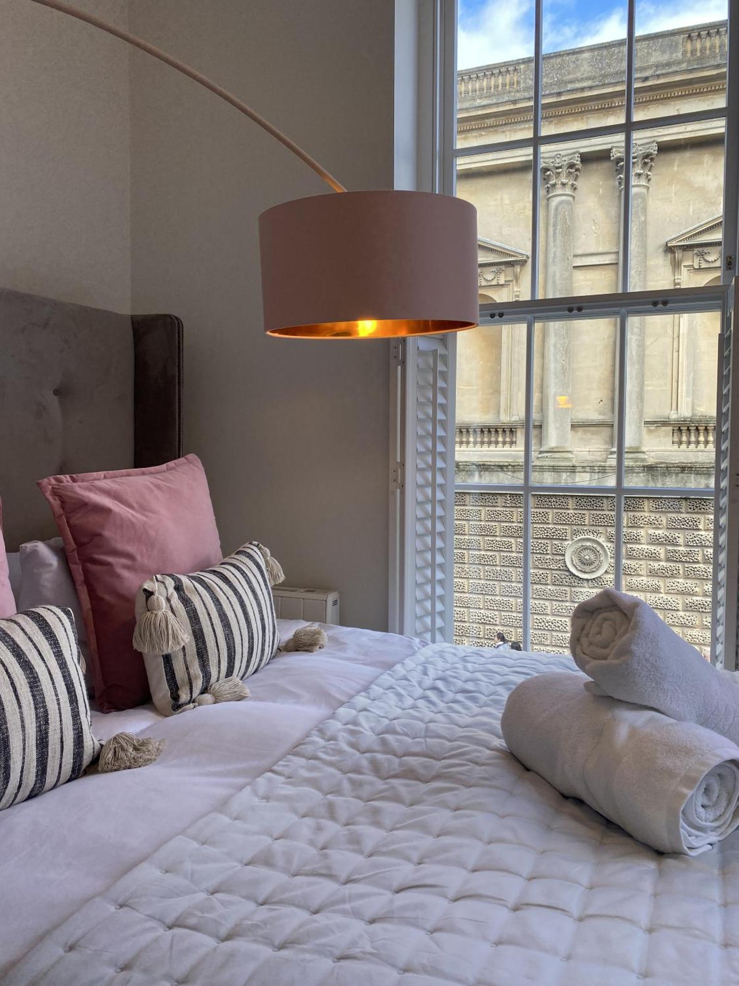 Roman Bath View, Bath Keys Экстерьер фото